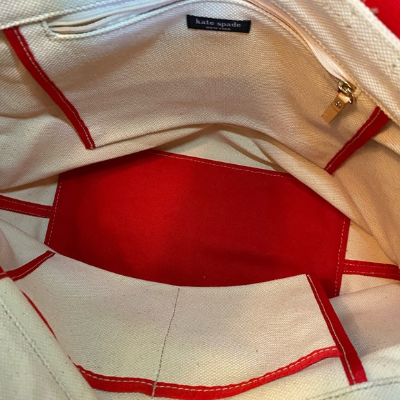 Kate Spade Red And Cream Tote With Ladybug Design 🐞 - Picture 4 of 7